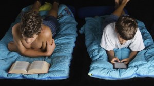 US-Doctors-Warn-Impact-Of-Reading-eBooks-During-Bed-Time