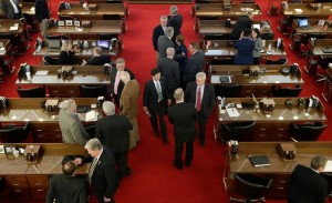 North Carolina lawmakers gathered on the House floor for a special session on Wednesday. Credit: Gerry Broome/Associated Press 